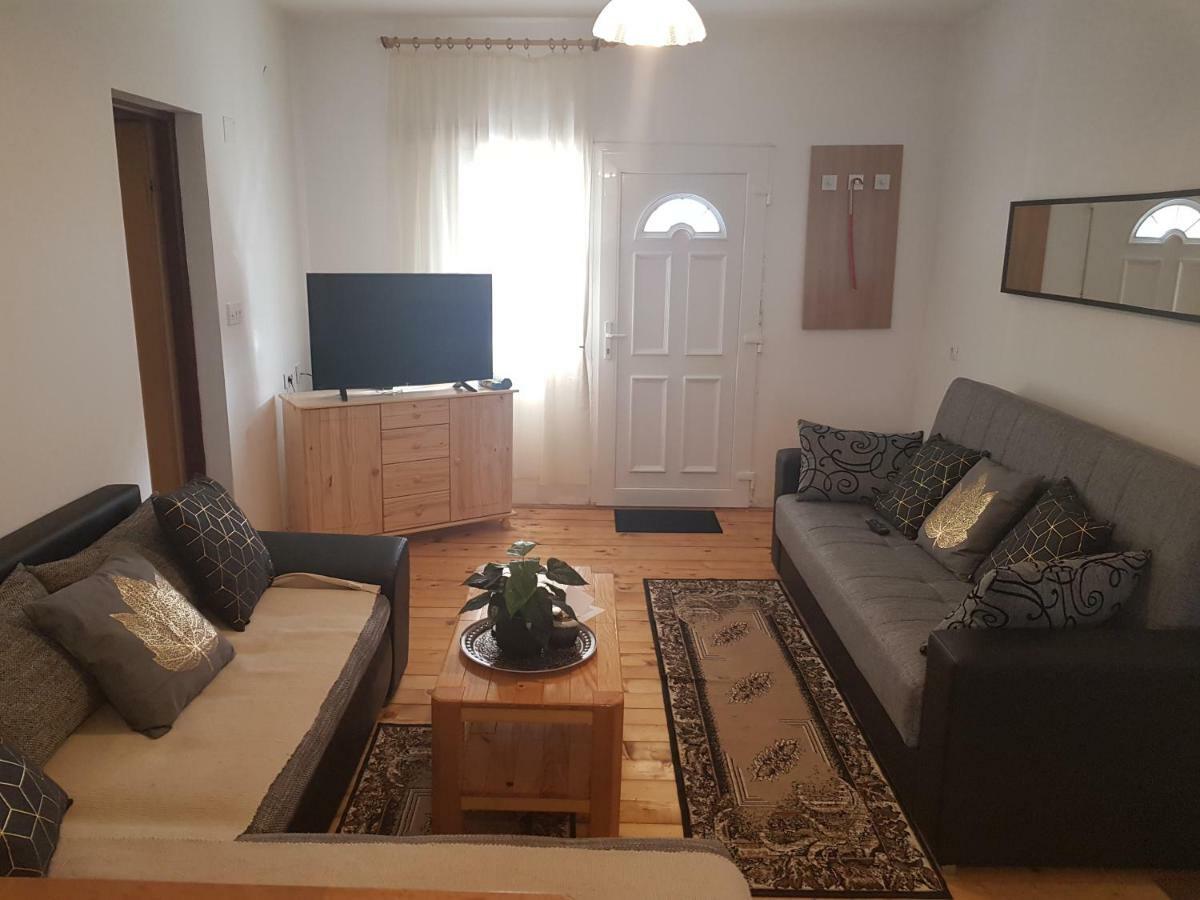 Andrej Apartment